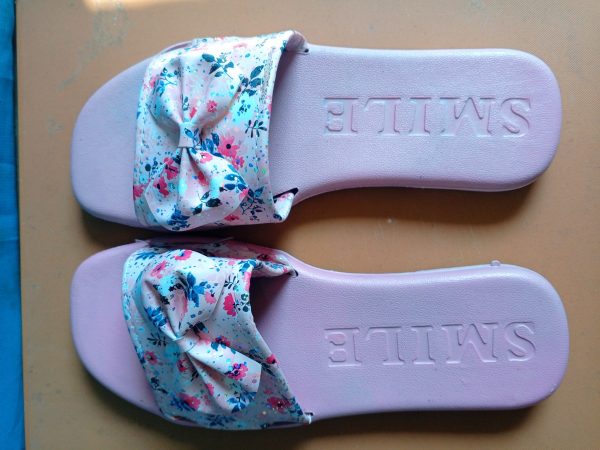 Chappal Fancy Smile - Image 3