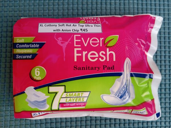 Ever Fresh XL / 290MM Cottony Soft Hot Air Top Ultra Thin with Anion Chip Sanitary Pads | 125ML+ Absorbent | Heavy Flow | Odour & Wetness Locks | With Wings & Disposable Wrapper - Image 2